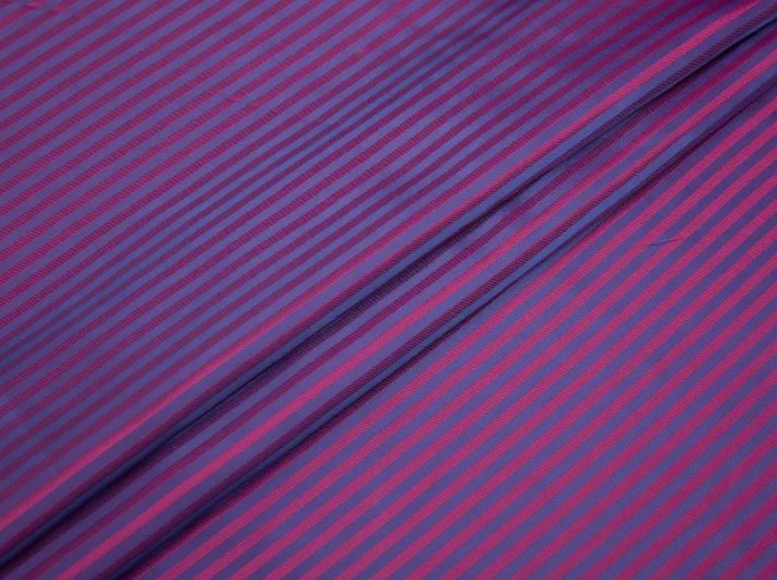 Polyester Viscosis tunica fabricae: comfortable, durabile, environmentally amica et fashionable